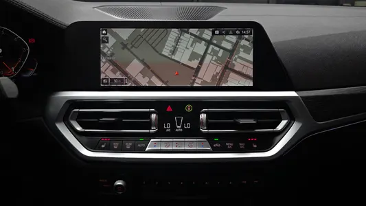 BMW 3 Series (G20) 320i 2021 14