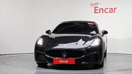 Maserati 2 3.0 V6 2024