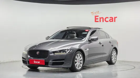 Jaguar XE 20d 2015