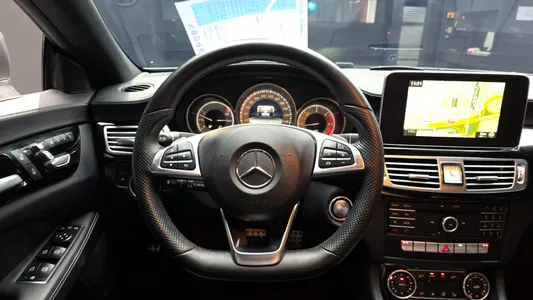 Mercedes-Benz CLS-Class W218 CLS250 d 4MATIC AMG Line 2017 13