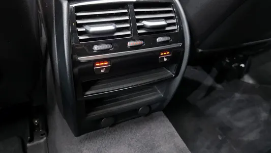 BMW 5 Series (G30) 520d xDrive 2019 29