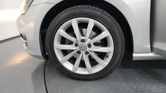 Volkswagen 7 1.6 TDI 2013 5