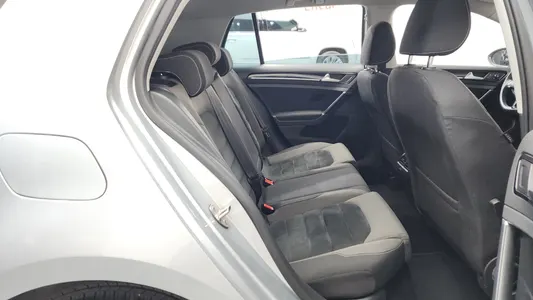 Volkswagen 7 1.6 TDI 2013 11