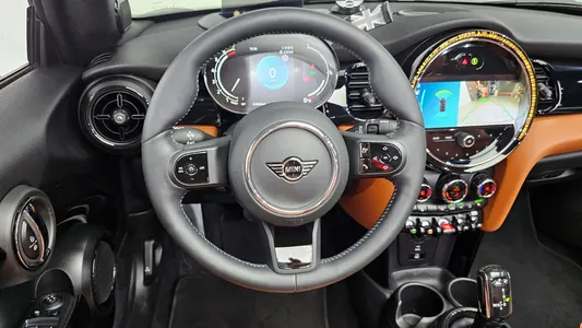 MINI S Convertible 2023 13
