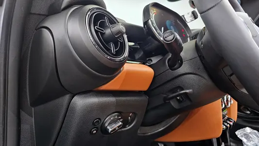 MINI S Convertible 2023 15