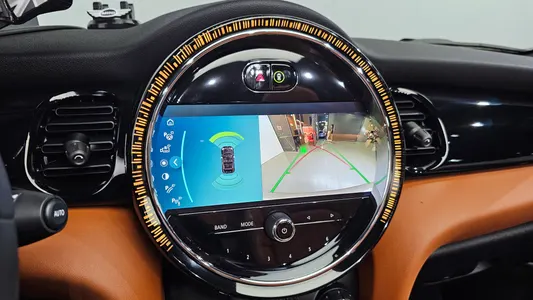 MINI S Convertible 2023 17
