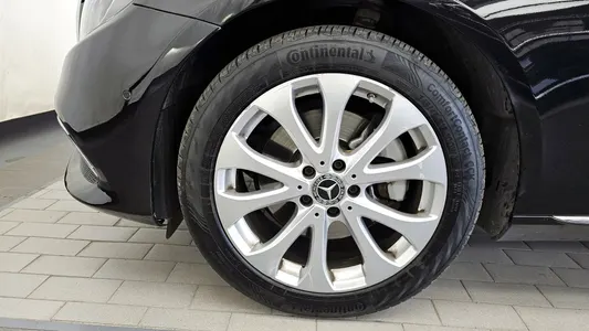 Mercedes-Benz E-Class W213 E220d 4MATIC 2019 5