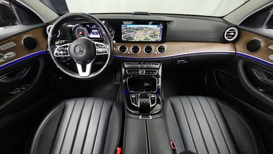 Mercedes-Benz E-Class W213 E220d 4MATIC 2019 7