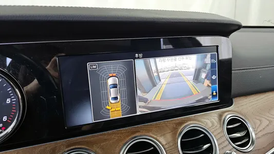 Mercedes-Benz E-Class W213 E220d 4MATIC 2019 15