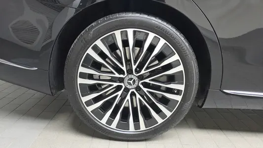 Mercedes-Benz S-Class W223 S580L 4MATIC 2021 5