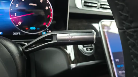 Mercedes-Benz S-Class W223 S580L 4MATIC 2021 9
