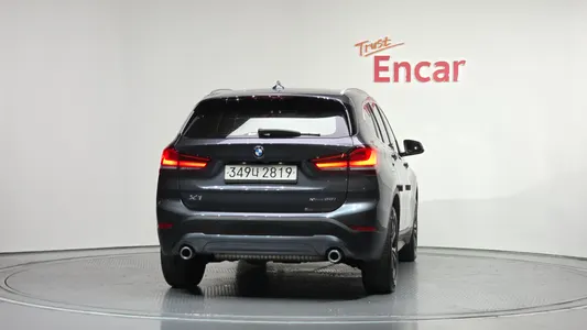 BMW X1 (F48) xDrive 20i 2020 4