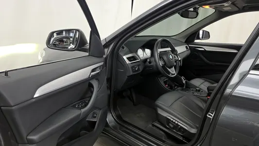BMW X1 (F48) xDrive 20i 2020 10