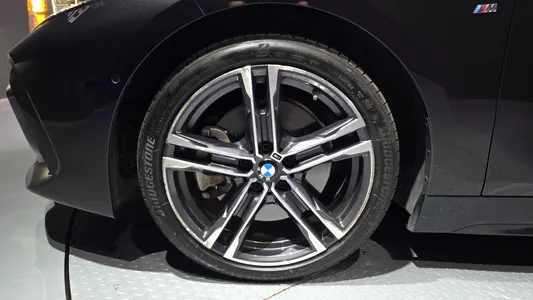 BMW 1 Series (F40) 120i M 2021 5
