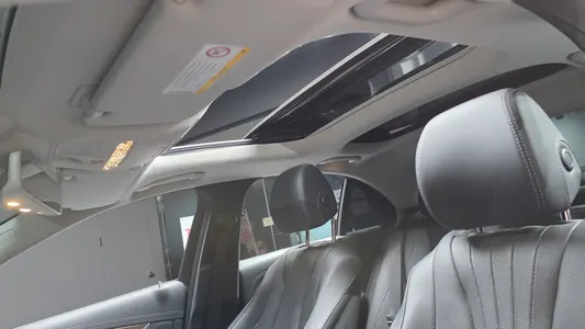 Mercedes-Benz E-Class W213 E300 4MATIC 2019 29