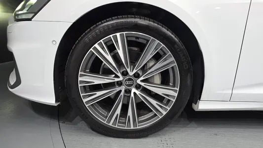 Audi A6 (C8) 45 TFSI 2022 5