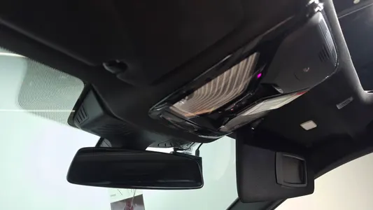 BMW 5 Series (G30) 530i M 2018 18