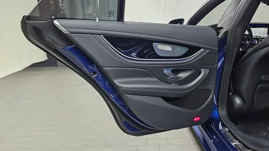 Mercedes-Benz AMG GT 4 43 4MATIC+ 2021 25