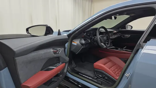 Audi e- GT GT 2022 10