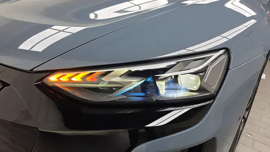 Audi e- GT GT 2022 22