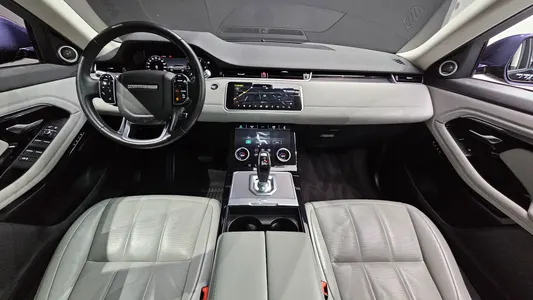 Land Rover 2 D180 SE 2020 7