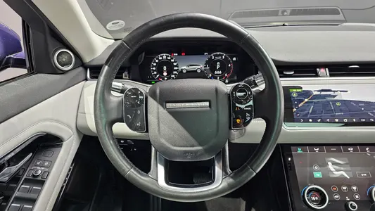 Land Rover 2 D180 SE 2020 15