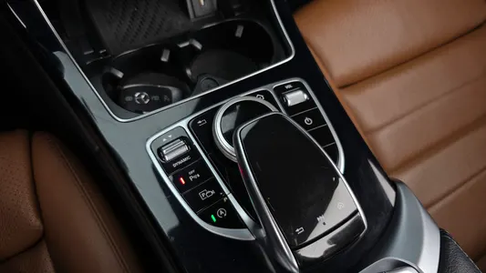 Mercedes-Benz C-Class W205 C200 2019 27