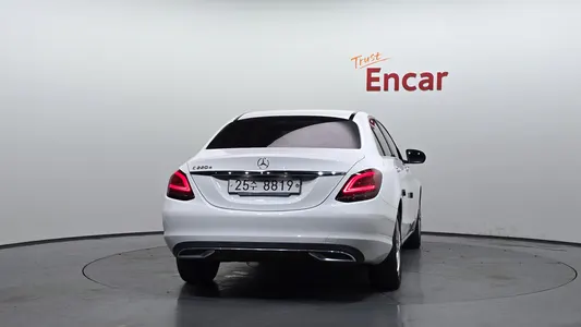 Mercedes-Benz C-Class W205 C220 d 2019 4