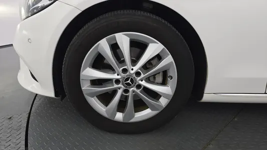 Mercedes-Benz C-Class W205 C220 d 2019 5