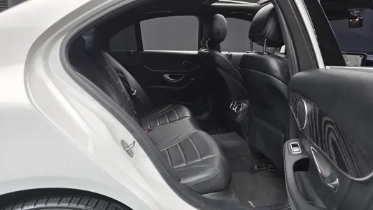 Mercedes-Benz C-Class W205 C220 d 4MATIC AMG Line 2019 11