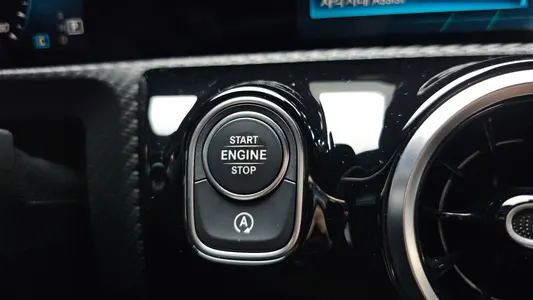 Mercedes-Benz A-Class W177 A220 2019 29