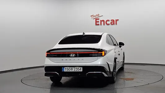 Hyundai (DN8) 1.6 2023 4