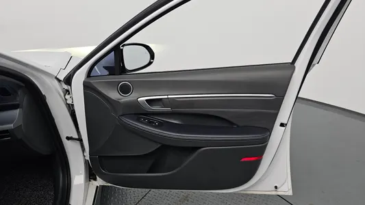 Hyundai (DN8) 1.6 2023 24