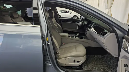 Genesis G80 3.8 GDI AWD 2016 11