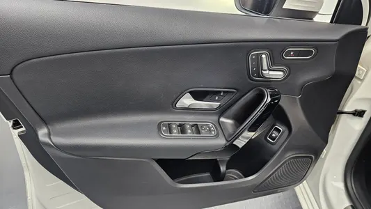 Mercedes-Benz A-Class W177 A220 2020 24