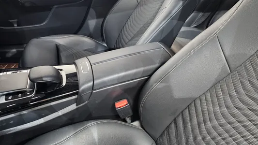 Mercedes-Benz A-Class W177 A220 2020 28