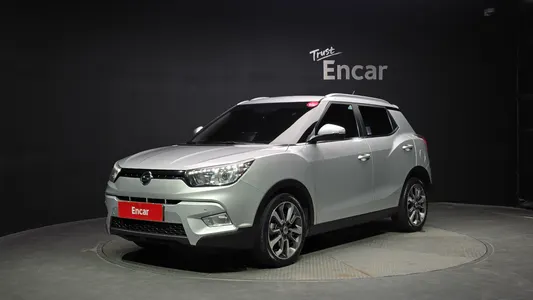 KG Mobility Tivoli LX 2WD 2015