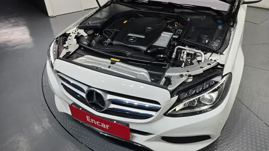 Mercedes-Benz C-Class W205 C200 2018 6