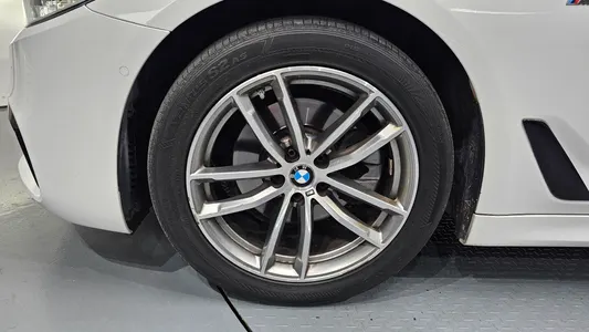 BMW 5 Series (G30) 520d xDrive M 2017 5