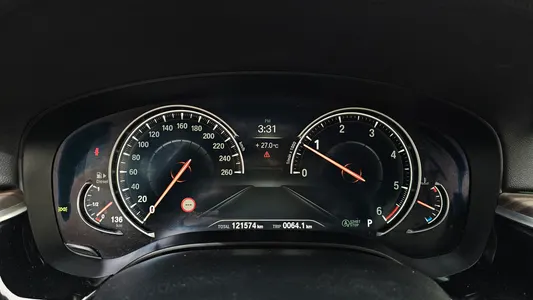 BMW 5 Series (G30) 520d xDrive M 2017 8