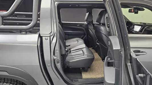 KG Mobility 렉스턴 스포츠 칸 2.2 4WD 2021 11