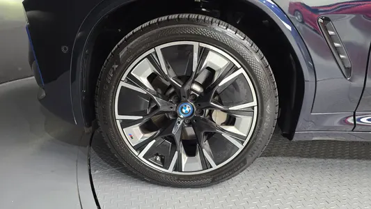 BMW iX3 M 2022 5