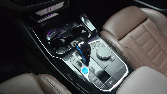 BMW iX3 M 2022 9