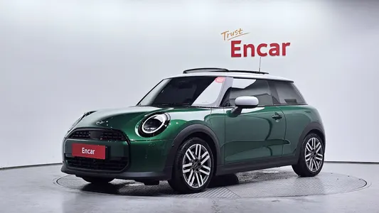 MINI C 4 2025