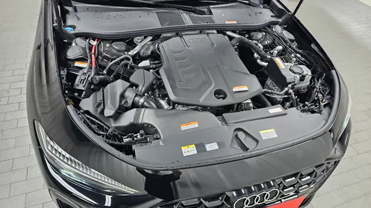 Audi A5 (B10) 40 TFSI S Line 2025 6