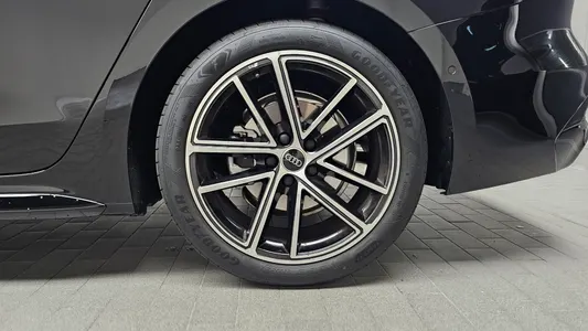 Audi A5 (B10) 40 TFSI S Line 2025 21