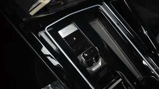 Volkswagen 8 2.0 TDI 2024 9