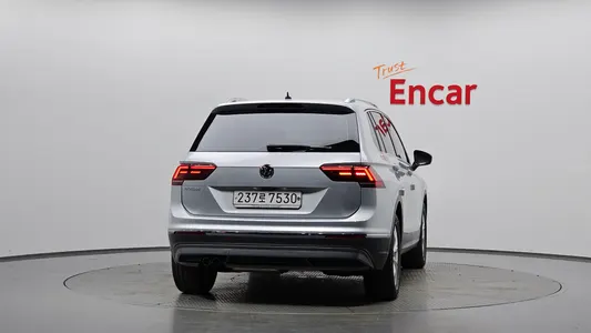 Volkswagen 2 2.0 TDI 2019 4