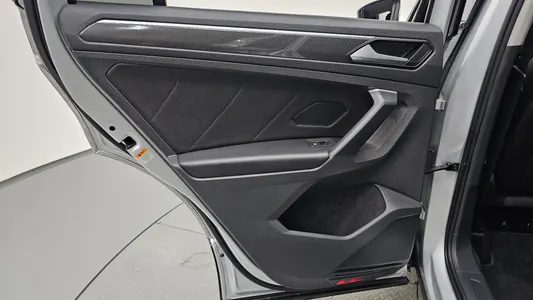 Volkswagen 2 2.0 TDI 2019 26