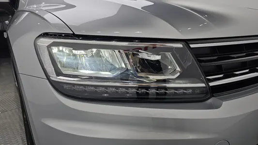 Volkswagen 2 2.0 TDI 2019 23
